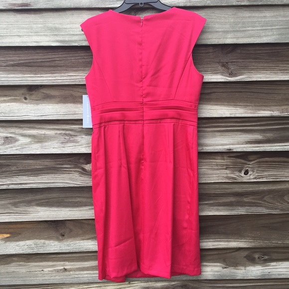 Fuschia shift - Picture 5 of 6